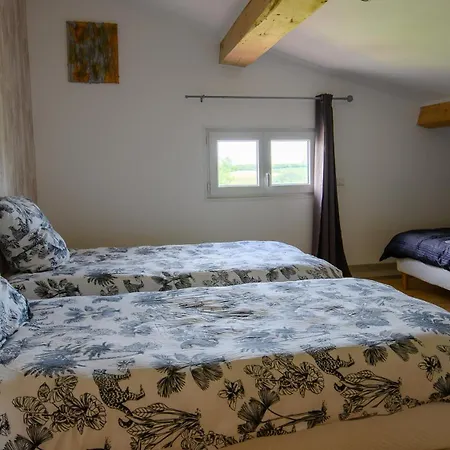 Gites Les Granges De Flolie Beauteville Room photo