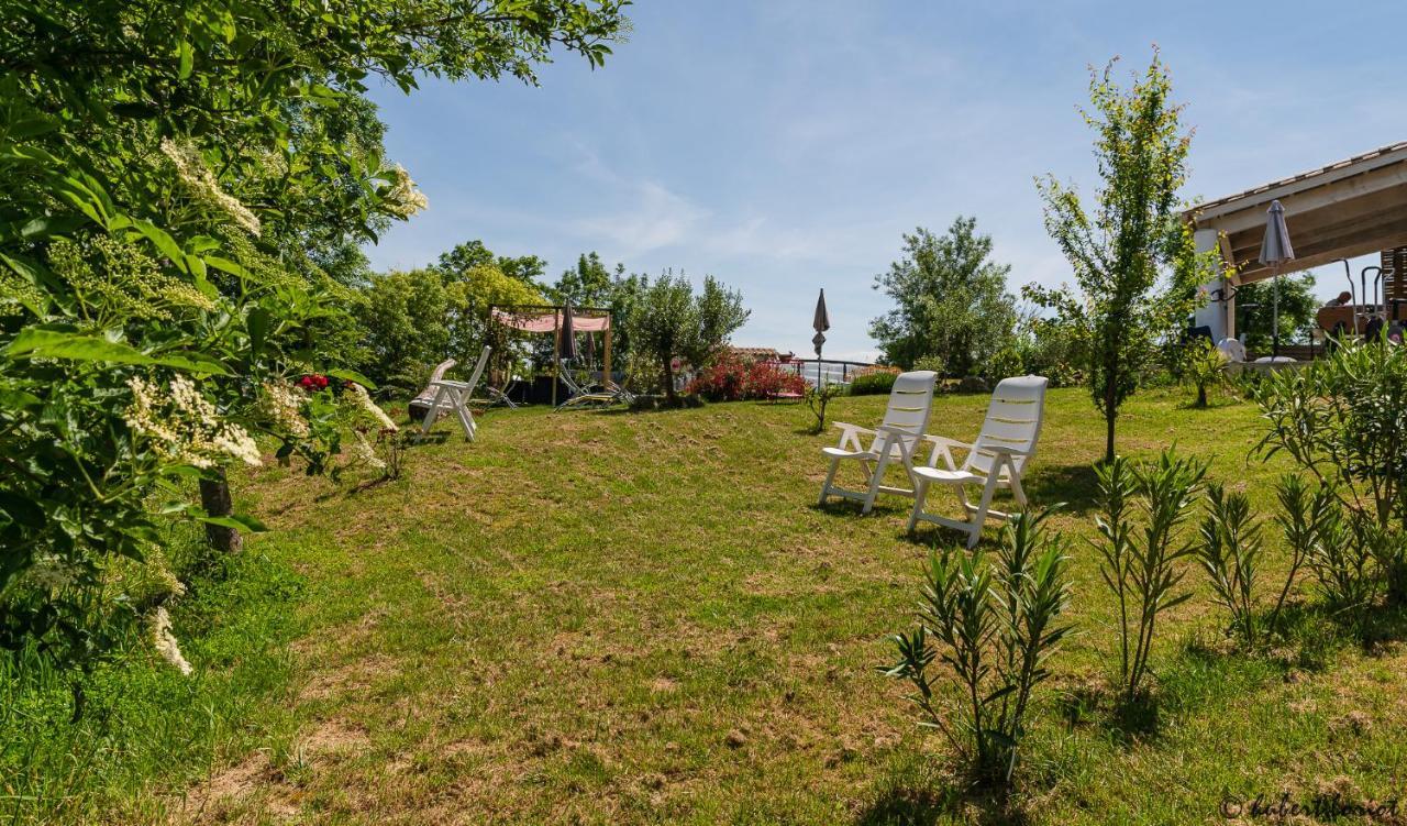 Les Granges De Flolie Holiday home